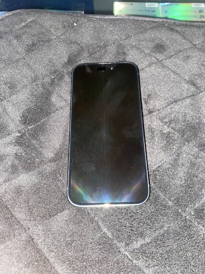 Apple iPhone 14 Pro 1
