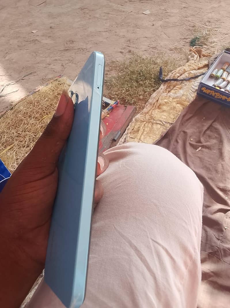 Realme Note 50 4