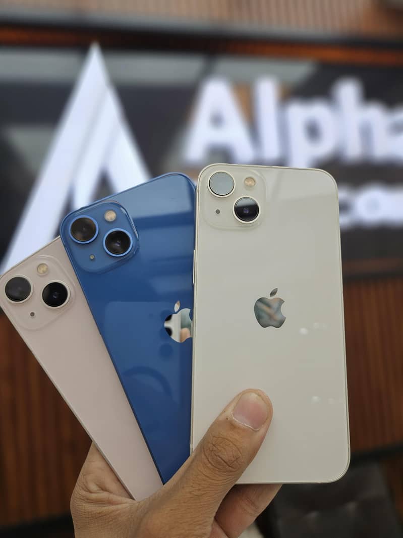 Apple iPhone 13 2