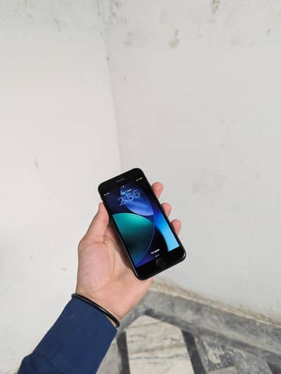 Apple iPhone SE3  jv 64