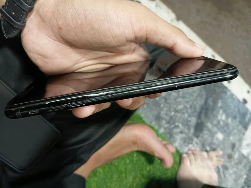 Apple iPhone 7 Plus 4