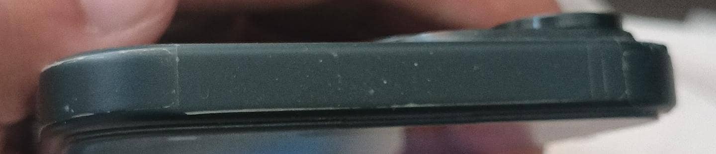 Apple iPhone 15 3