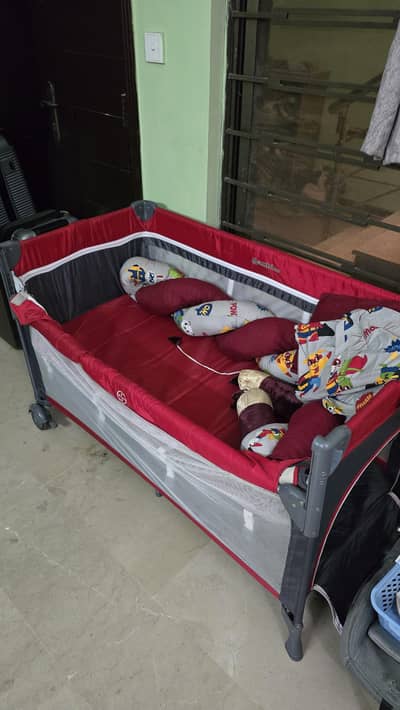 Bambies Baby Cot