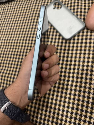 Apple iPhone 16 plus