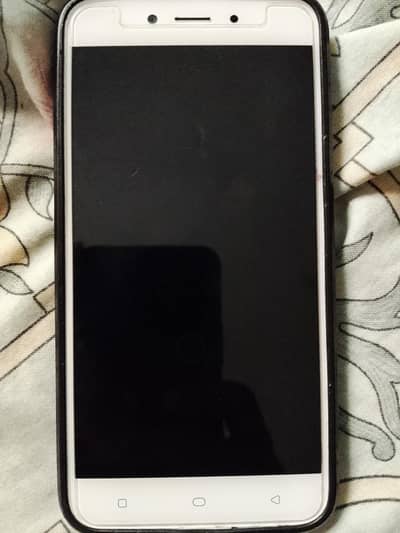 OPPO cph1717