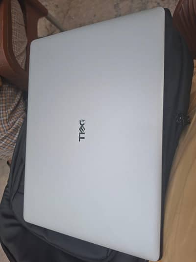DELL Pro 14 Intel(R) Core(TM) Ultra 7