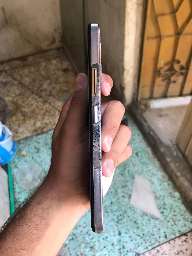 Infinix Note 30 7
