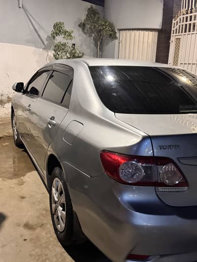 Toyota Corolla GLI 2011