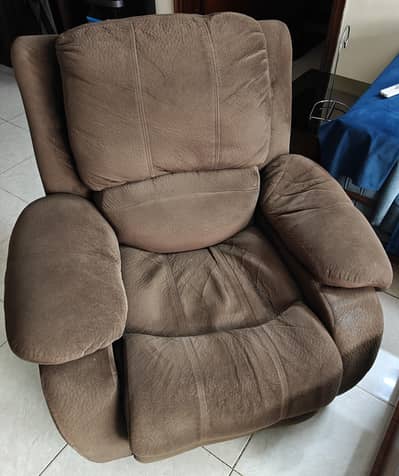 Recliner (Dark Brown) for Sale