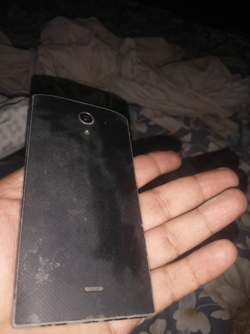 aquos Sharp mobile 3