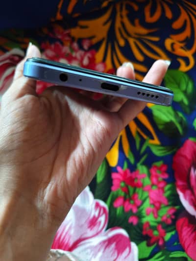 Vivo Y17s