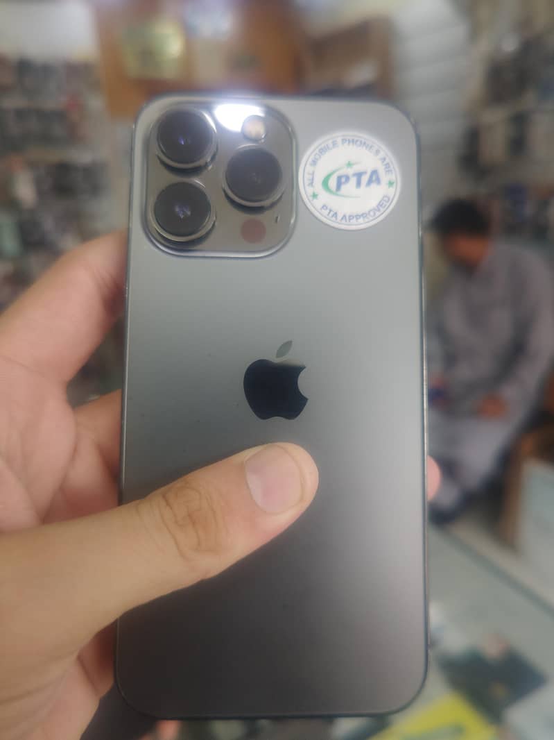 Apple iPhone 13 Pro 0