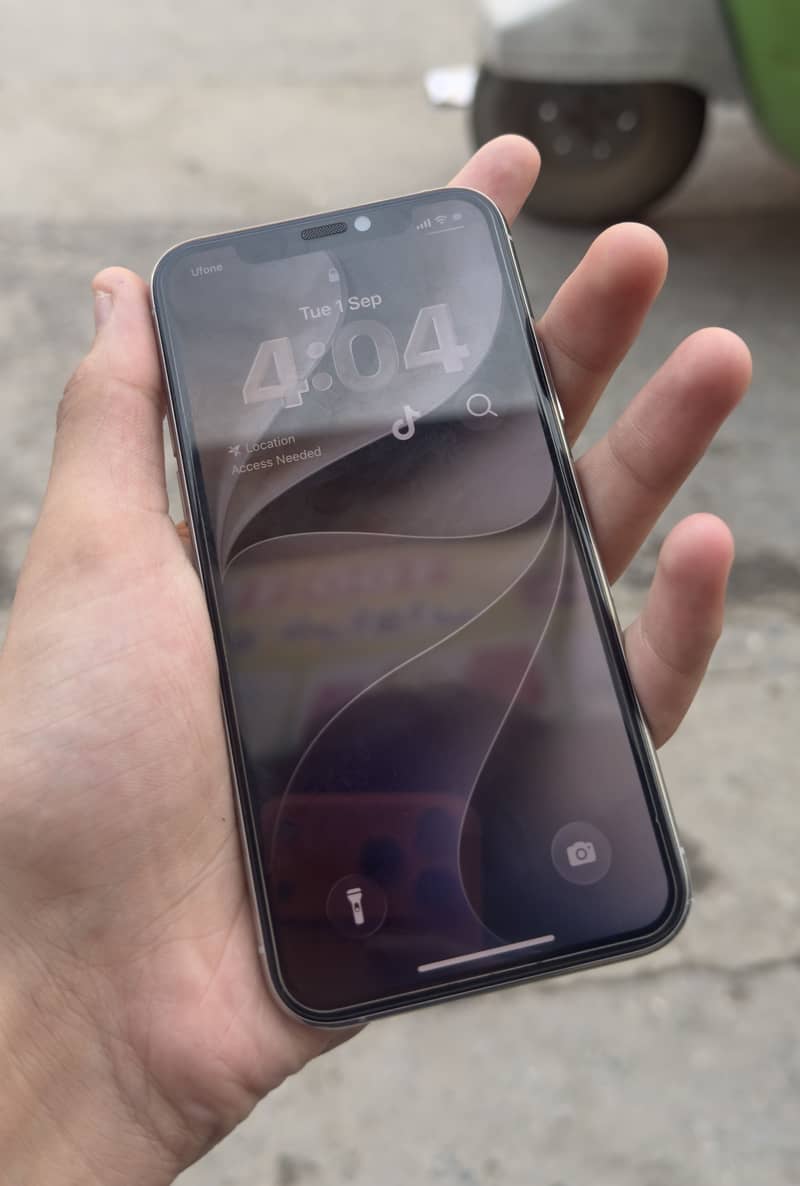 Apple iPhone 11 Pro 3