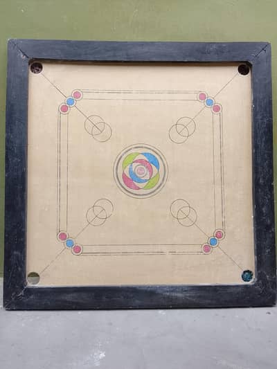 carrom board
