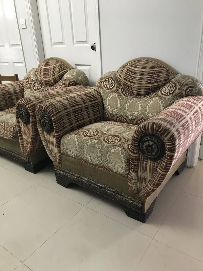 Sofa set 7 seater 4