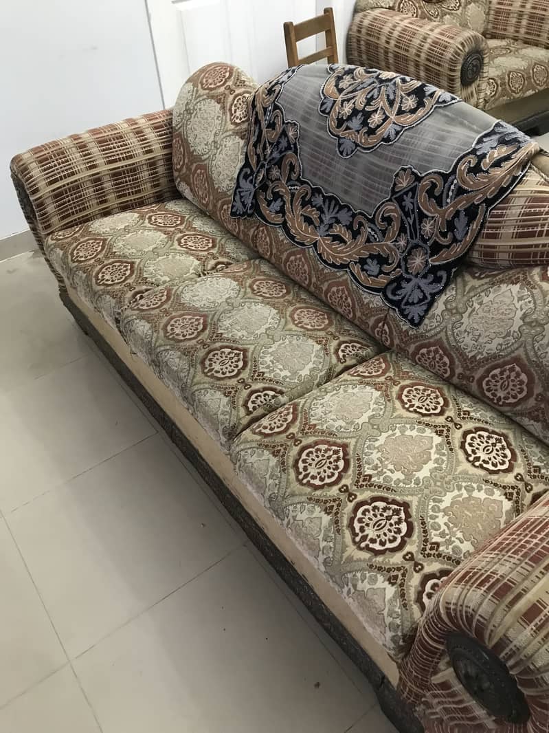 Sofa set 7 seater 6