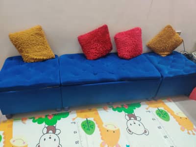 5 seater storage sattie