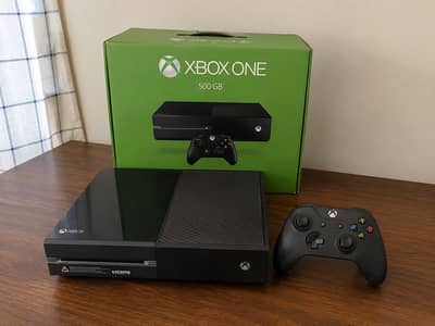 Xbox one Fat 500gb 10/10 like new condition