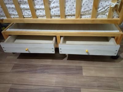 baby cot/kids wooden cot/carry cot /baby crib