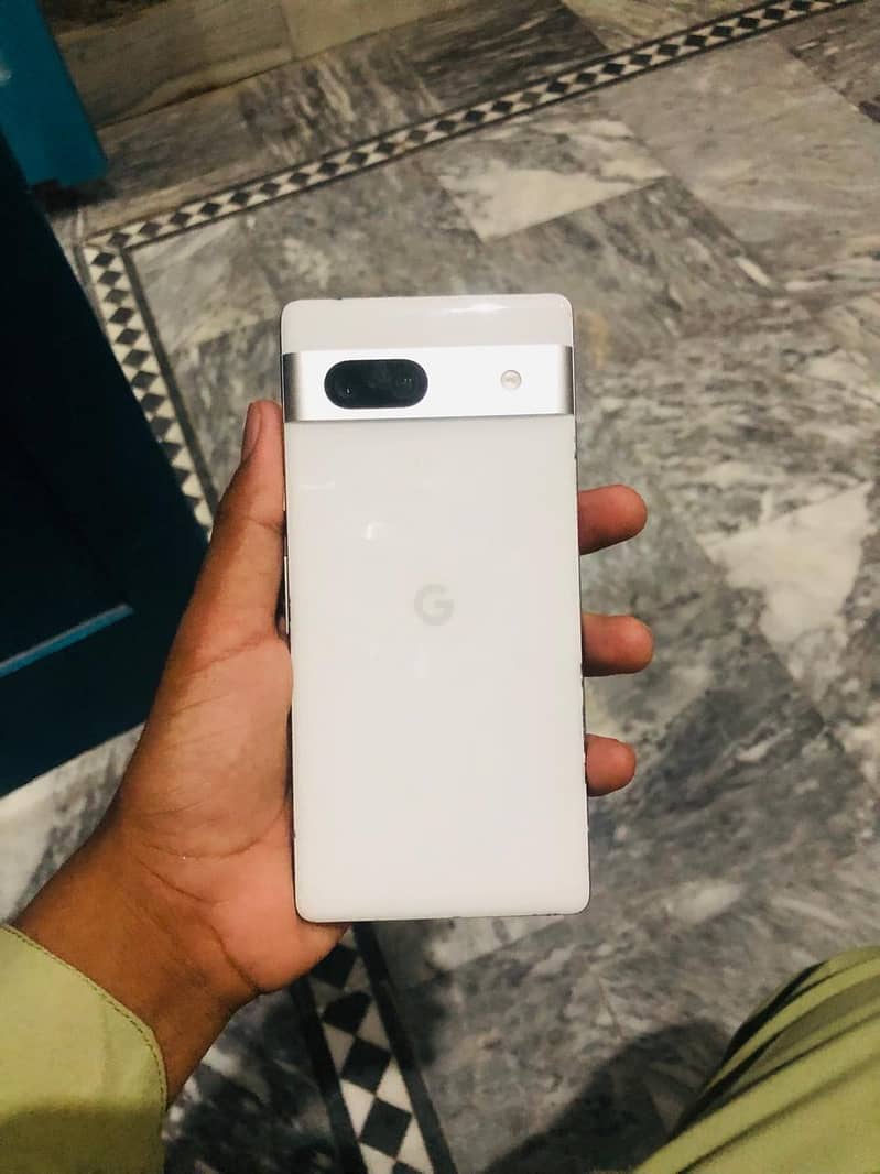 Google Pixel 7a 1