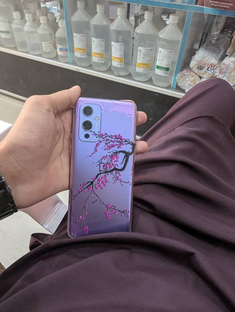 One Plus 9 4
