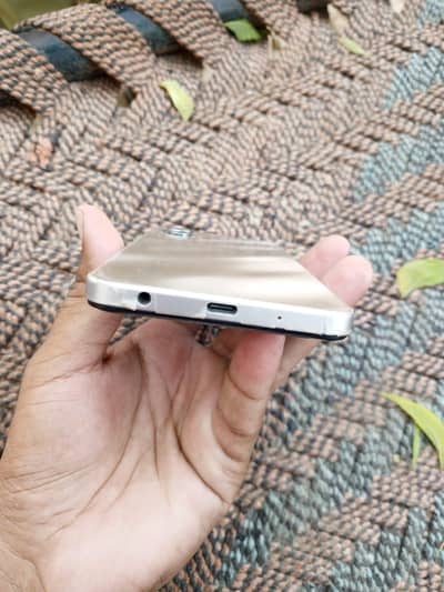Vivo Y04