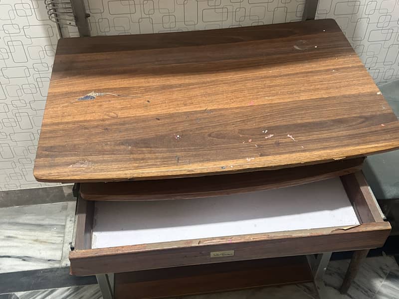 Study desk with storage 2