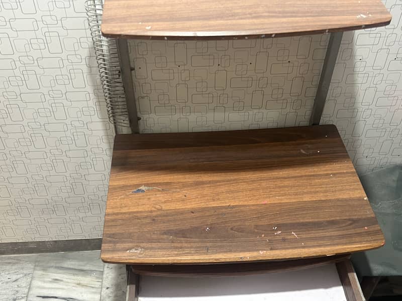 Study desk with storage 3