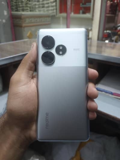 Realme GT Neo6 SE 12+256 10/10 condition no box no charge