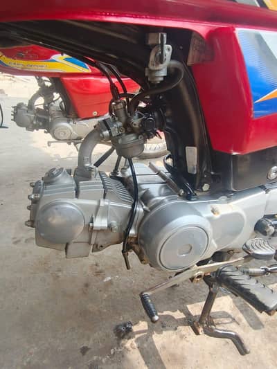 good condition bike all original contract me 03098877822