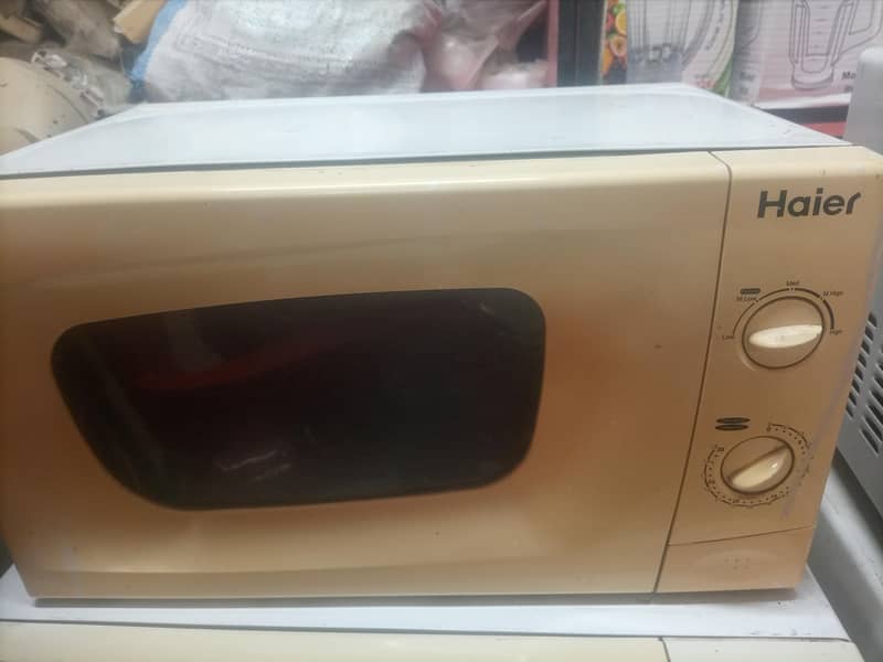 microwave 3