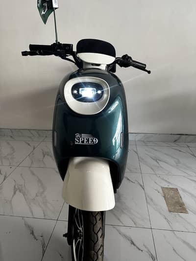 Crown Raftaar Pro, Champion & Hi Speed Electric Bikes Available