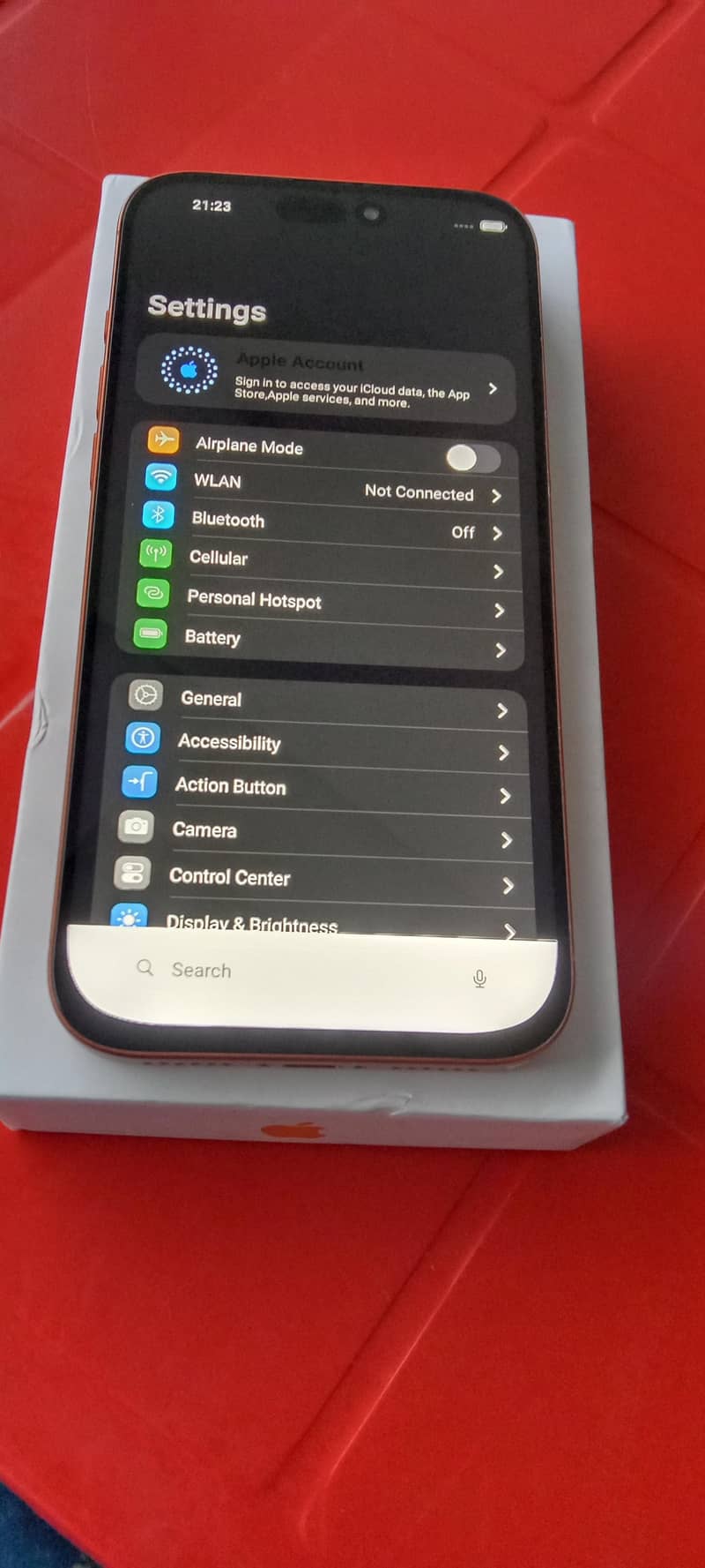 Apple iPhone 17 5