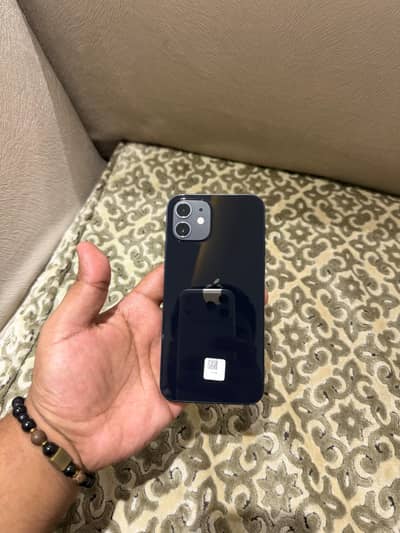 Apple iPhone 12