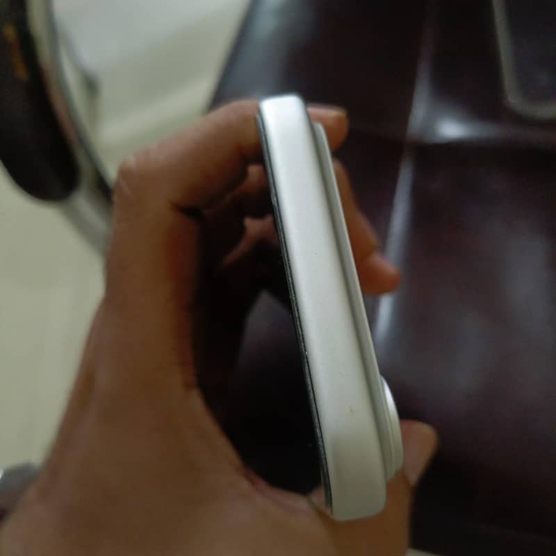Apple iPhone 17 Pro Max 5