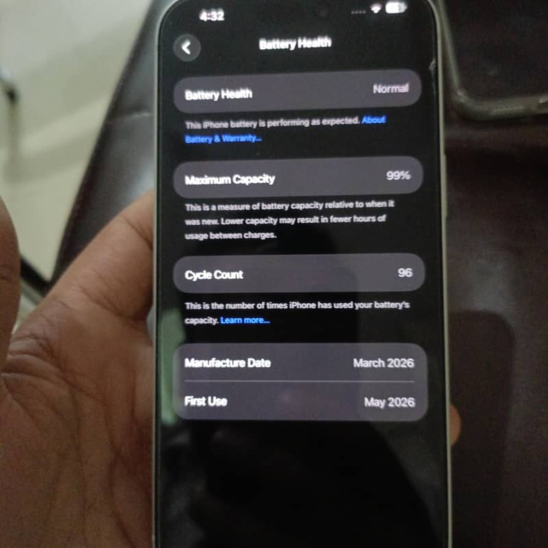 Apple iPhone 17 Pro Max 6