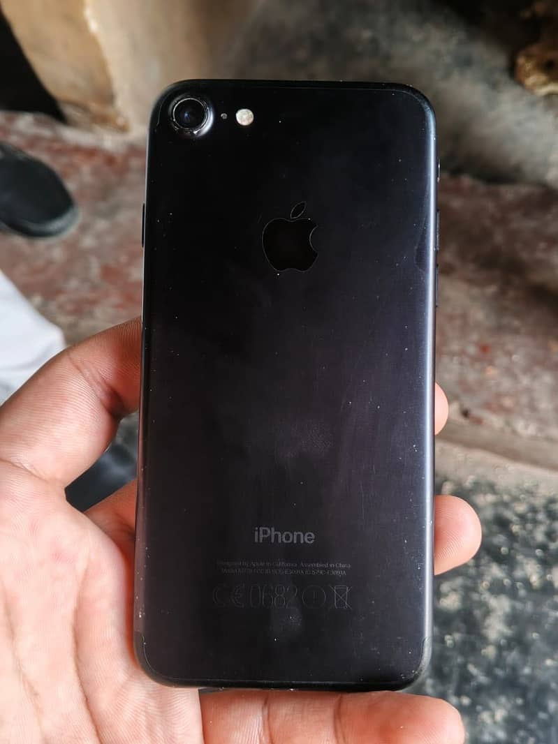 Apple iPhone 7 5