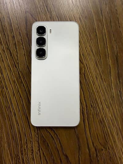Infinix Hot 60i