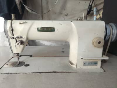 Saruba machine singer Best quality100/90 condition is good