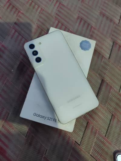 Samsung Mobile S21 FE