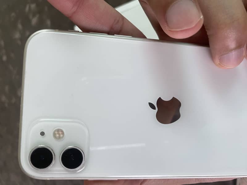 Apple iPhone 11 1