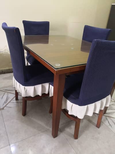 Wooden Dining Table with 4 Chairs | Dining Set | Excellent Condition