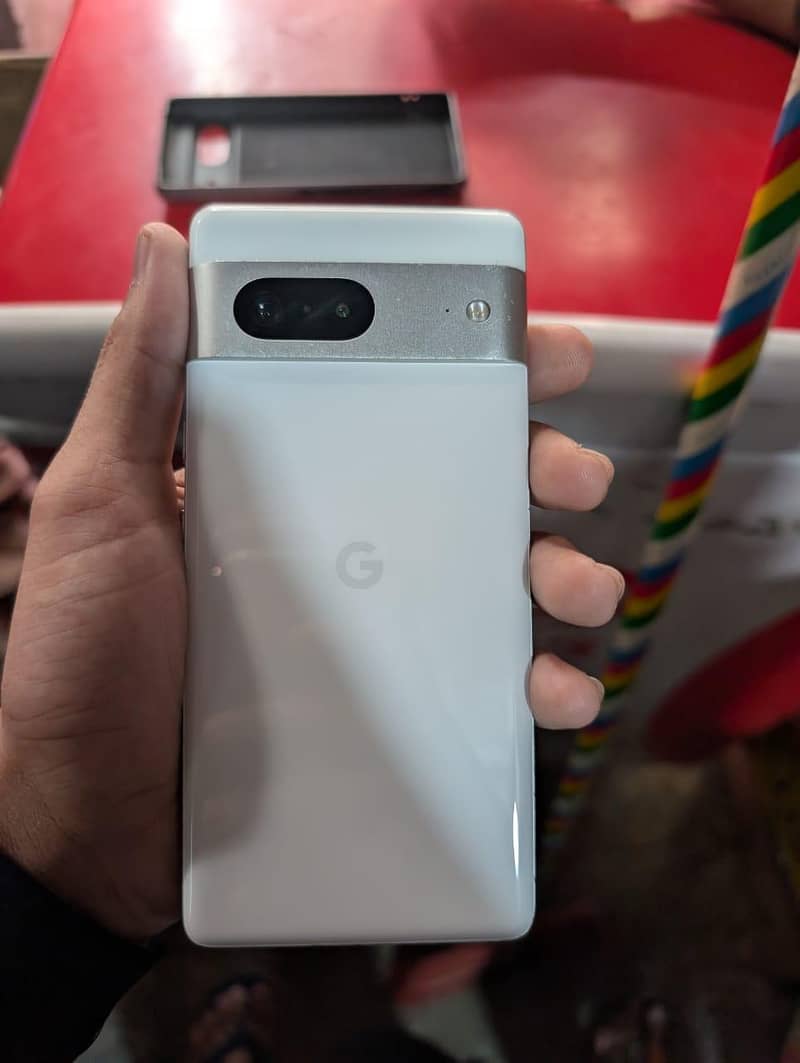 Google Pixel 7 3