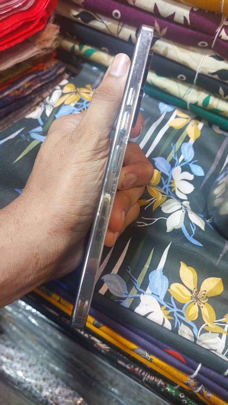 Tecno CAMON 20 0