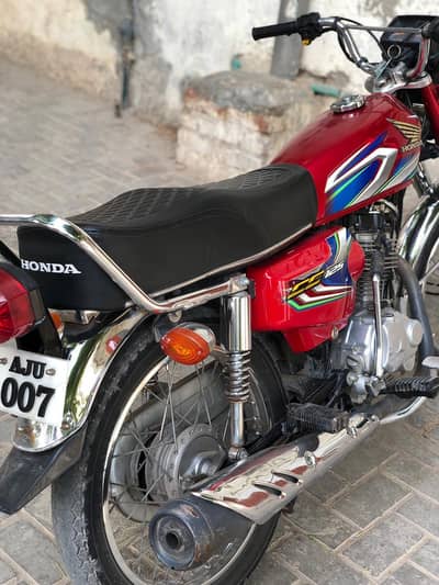 Honda CG 125 neat and clean condition all wiring ok  golden number