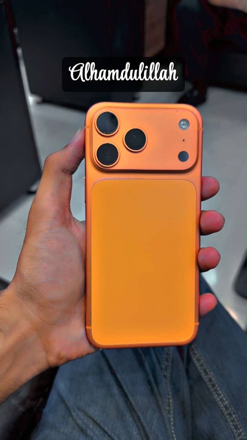 Apple iPhone 17 Pro Max 1