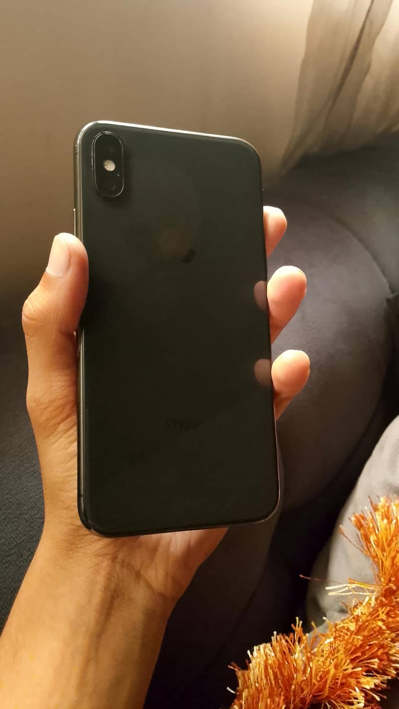 Apple iPhone X 1