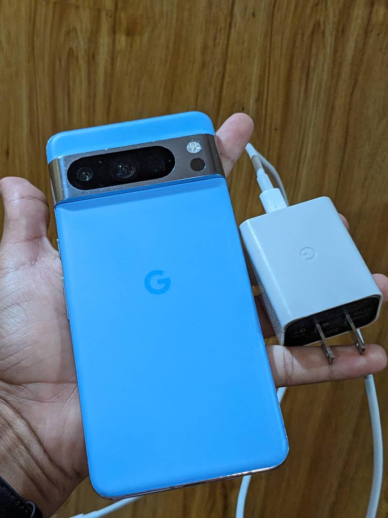 Google Pixel 8 Pro 0