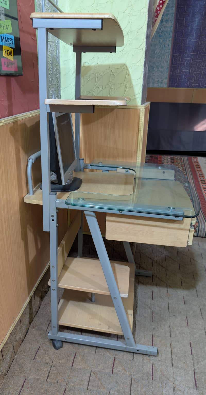 Computer Gaming & Study Table | Glass Top 2