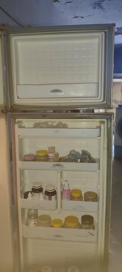 Dawalance Refrigerator